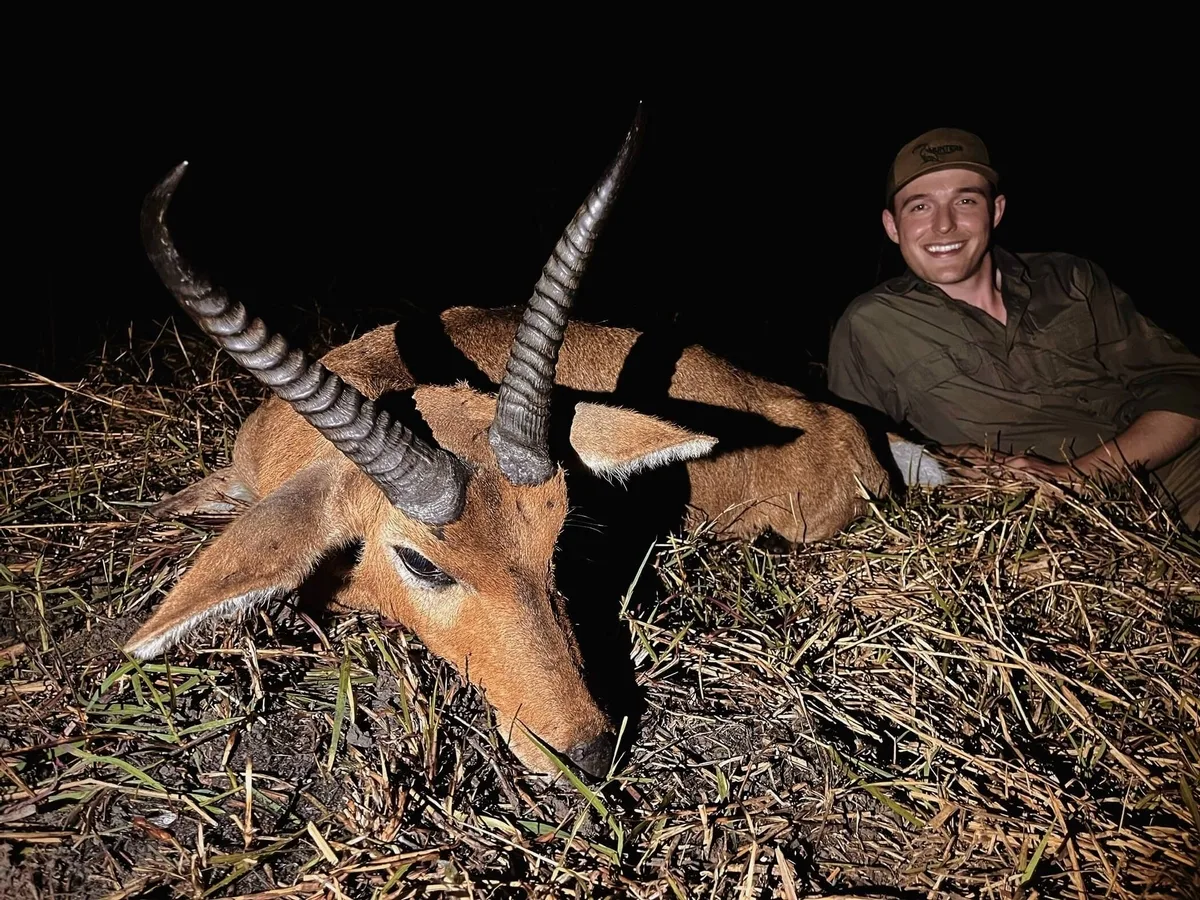 Common/Southern Reedbuck Hunting