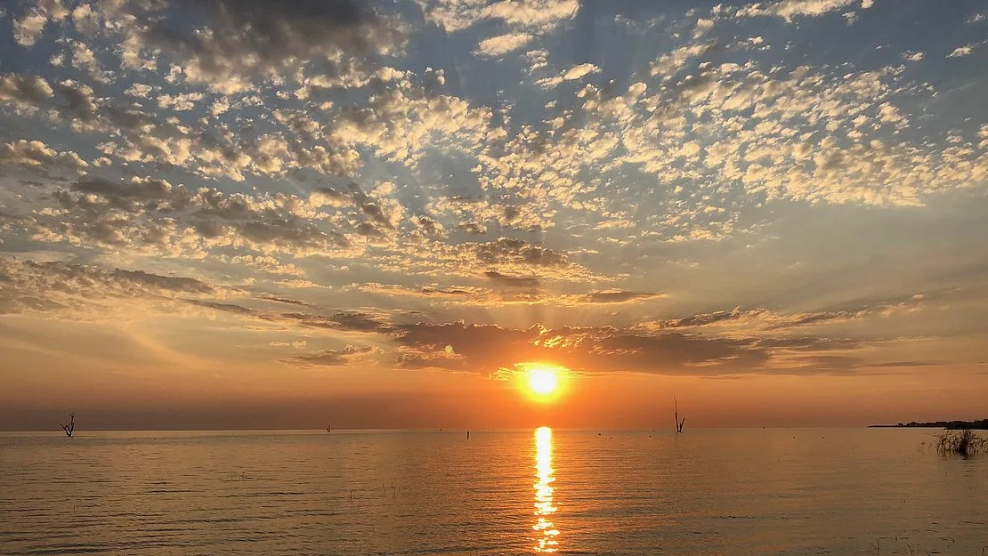 top_lukwati_sunset